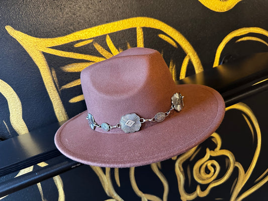 Annette Fedora w Concho Band