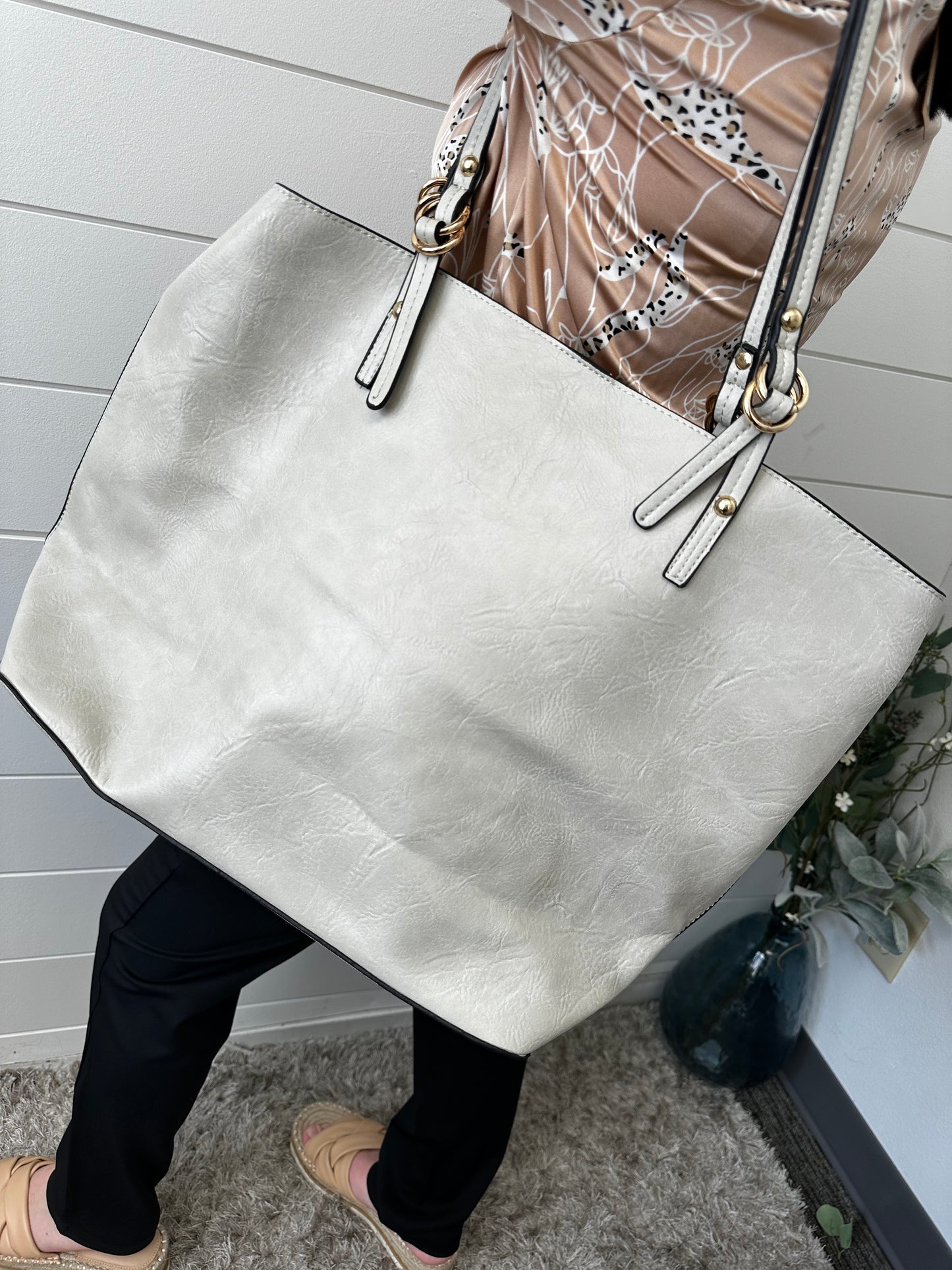 Iris 2-1 Tote Bag